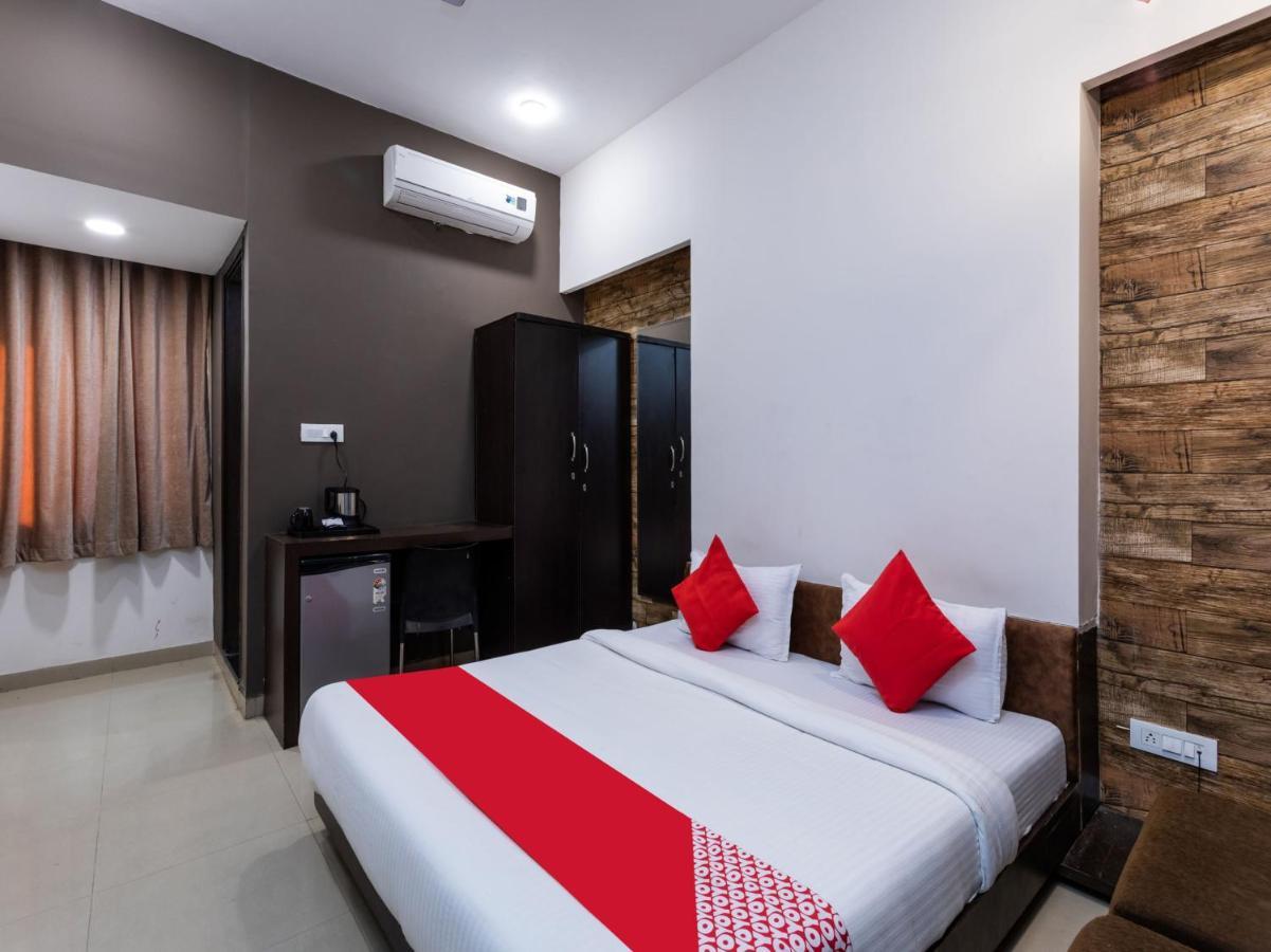 OYO 72937 Hotel Tyagraj Agra  Eksteriør bilde